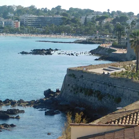 Charming Air-conditioned Studio 'le Cap D'ambre' With Parking * Antibes